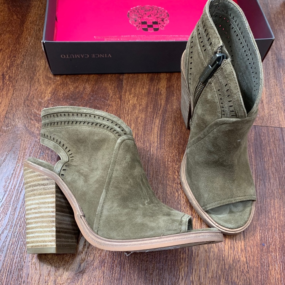 Vince Camuto Koral Bootie - Picture 3 of 4